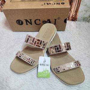 NCAI Slip-on Faceted Sandals